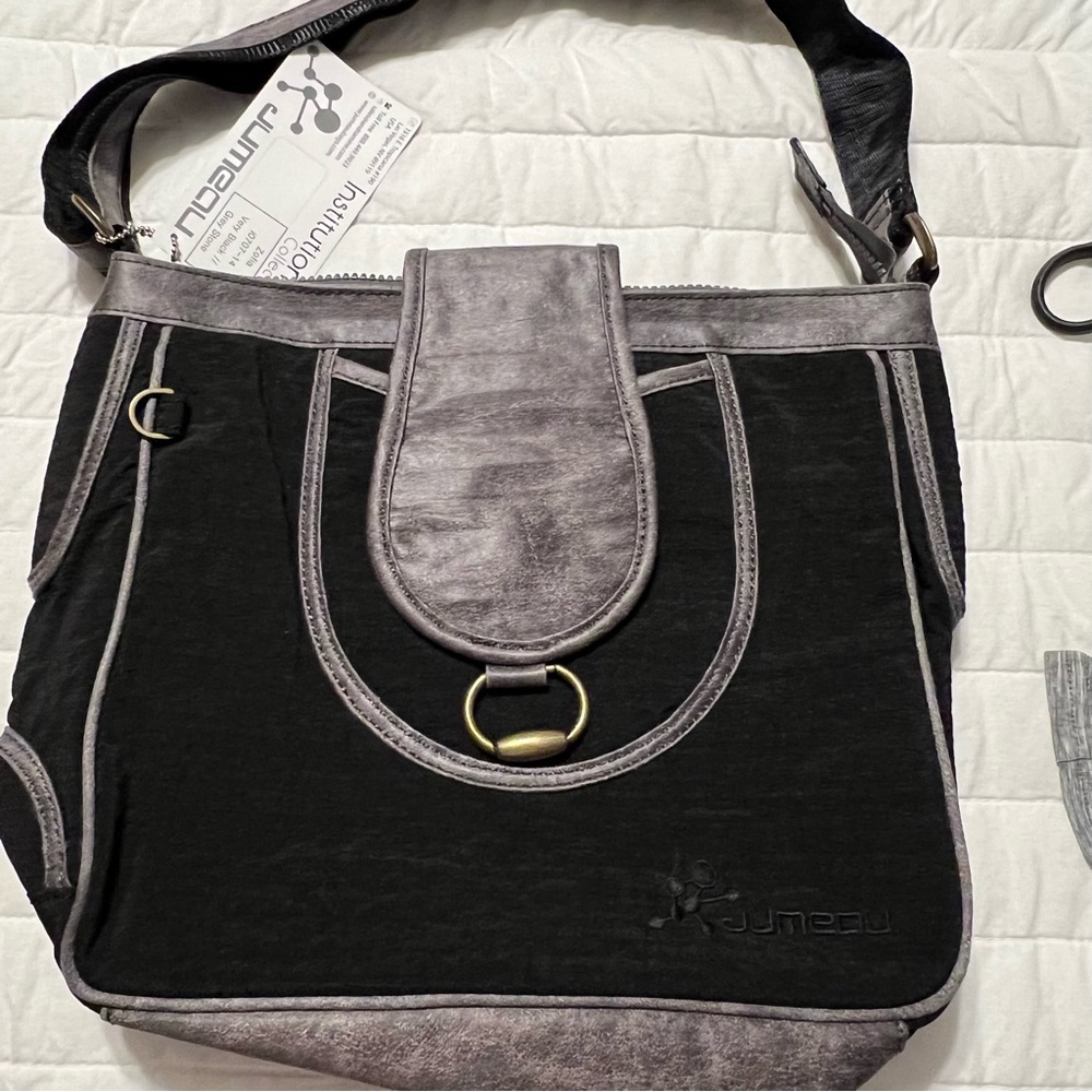 NWT Jumeau Institution purse 
Collection
Zofia
10707-14
Very Black // Grey Stone